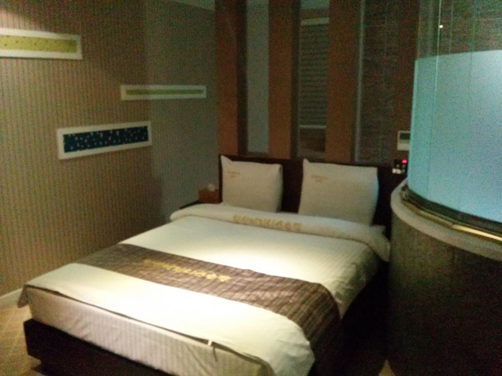 Apsan Business Hotel Daegu Quarto foto