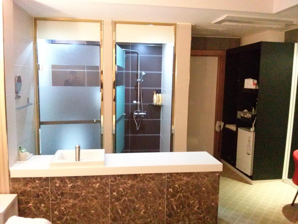 Apsan Business Hotel Daegu Quarto foto